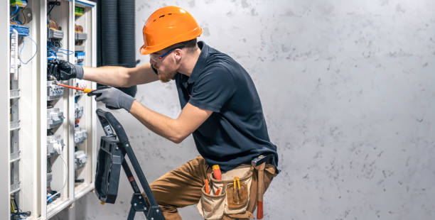 Best Emergency Electrical Repair  in South Farmingdale, NY
